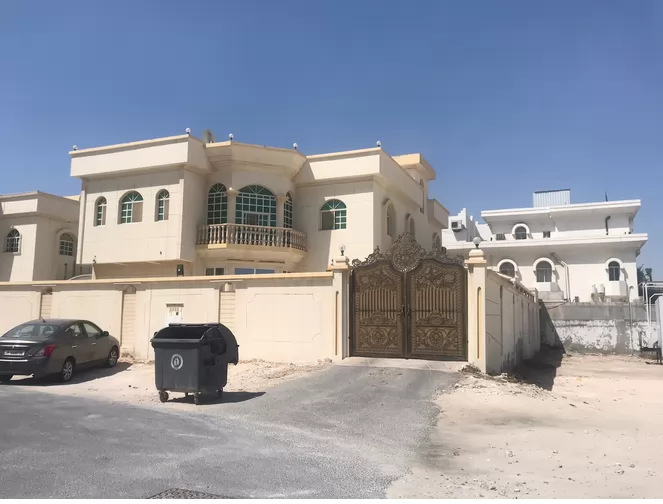 Residential Ready Property Studio U/F Apartment  for rent in Doha #7773 - 1  image 